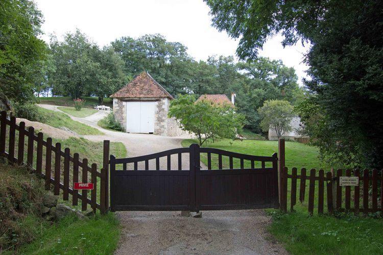 Вілла Le Moulin Du Cluzeau Thollet Екстер'єр фото